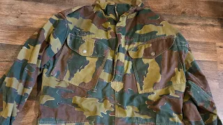 Found out it was a 1967 Belgian Paratroopers Smock!! Cool Find !! Didn't know at the time of filming