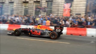 F1 Live London 2017 Parade Of Cars