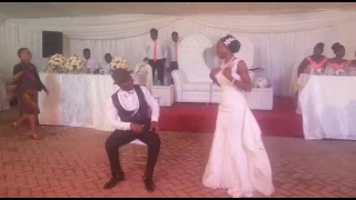 Zimbabwe Best Wedding Bride and Groom Dance OFF by MC SWIZZY +263776097648 or +263778200114