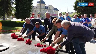 Город воинской славы Елец посетили участники автопробега Севастополь-Сталинград-Ленинград