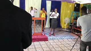 Mstahiki Psalmist - Ni wewe wakuabudiwa. (official video)