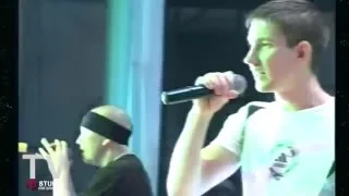 Акелла Эл & Дэнис Джи   Шаг За Шагом live in Молода Хвыля 2007, Донецк