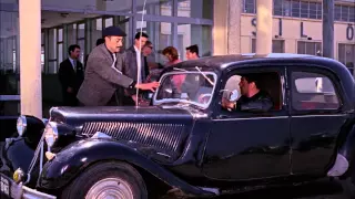 James arrives at yesilkoy airport- From russia with love 1963