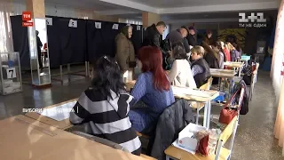 Українці обирають президента: ситуація на виборчих дільницях