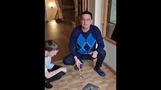 Разбил молотком iPad