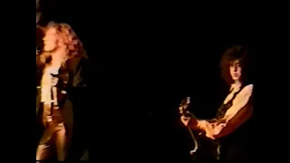 David Coverdale/Jimmy Page - Kashmir - Improved Sound.  Live in Osaka, Japan, 1993