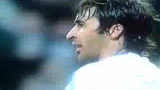 Raul Gonzalez - offside goal