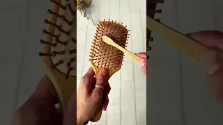 How to ✨clean✨ your Bamboo Hairbrush!🎍 #zerowaste #zerowasteproduct #zerowasteswaps #ecofriendly #