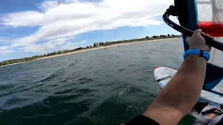 Windsurf - New board,  New jibes