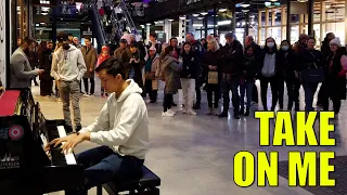 Stopping the Shopping Mall Crowd With A-Ha Take On Me Piano | Cole Lam