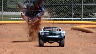 SCALE OFFROAD RC CRASHES