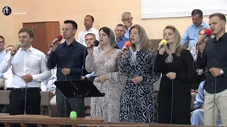 Хто приходить з надією в серці / Пісня