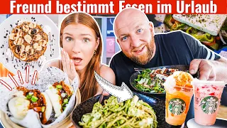 Mein FREUND BESTIMMT 24h mein Essen im Urlaub 😱