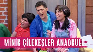 Minik Çilekeşler Anaokulu (114.Bölüm) - Çok Güzel Hareketler 2