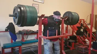 Iron Strongman Kaciga 680kg