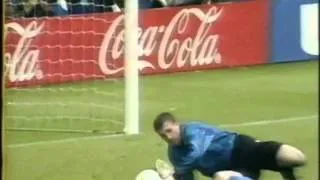 England 1-3 Brazil (1995)