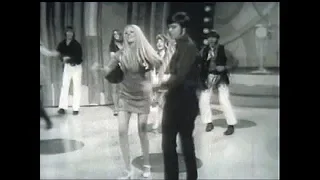 American Bandstand 1970 – 1970 Dance Contest Finalists – Up Around The Bend, CCR