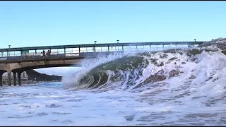 Beast From The East // Shorebreak At Boscombe Pier, Bournemouth, UK // #Waves #4K #Surf