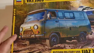 Обзор коробки модели "УАЗ-3909, Буханка". масштаб 1:35