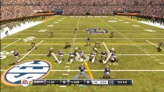 NCAA Football 12 - Drive Gameplay (PS3, Xbox 360)