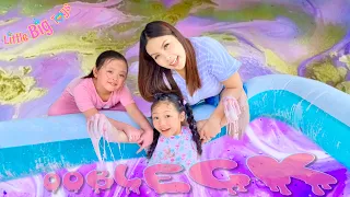 Bug's 10,000 pounds of Oobleck Pool @LittleBigToys