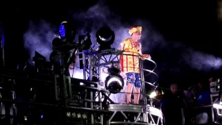 Durval, terminando o Bloco Me Abraça - Carnaval Salvador 2017