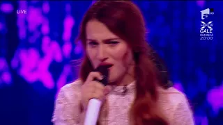 Prince - Purple Rain. Vezi cum cântă Teodora Sava, la prima Gală X Factor!