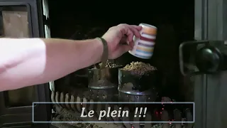 granulés de bois dans insert de cheminée