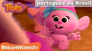 Os primeiros 5 minutos de Trolls | TROLLS