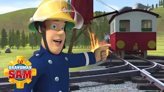 Brandman Sam | Sam räddar tågstationen! ⭐️ Brandman Kompilering | Barnfilmer