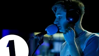 Glass Animals - Winter Wonderland - Radio 1's Piano Sessions