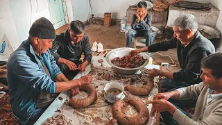 UZBEKISTAN! Country life! Homemade SAUSAGE-KAZY, Kaurdak, FRIED FISH! The perfect marinade