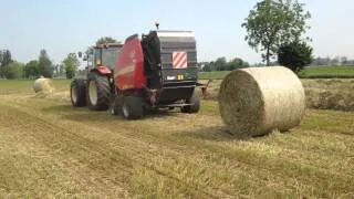 Messa in campo di rotopressa a camera variabile Vicon RV 4220 alla Bendotti Farm