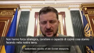 Zelensky: "Russi non hanno coraggio di ammettere sconfitta e di ritirare le truppe"