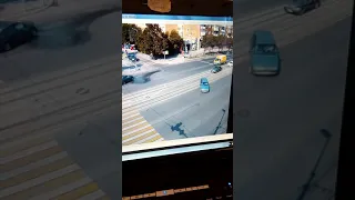 Видео ДТП Ленинский проспект Краснооктябрьская