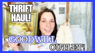 I CAN'T BELIEVE IT WASN'T BROKEN! GOODWILL OUTLET BINS THRIFT HAUL! Vintage & Home Decor!