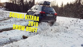 Suzuki New Vitara 1,4 Boosterjet AT Allgrip Drift in snow in Sport mode and ESP OFF