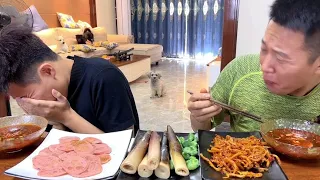 这顿饭吃的是胆战心惊啊#eating show#eating challenge#husband and wife eating food#eating#mukbang #asmr eating