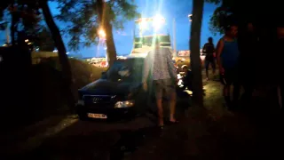 7 09 2015 Харьков  Пьяный водитель хочет откупиться от милиции