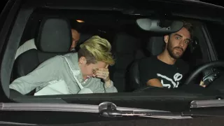 Miley Cyrus leaving a doctor's appointment, confronts paparazzi [19th June 2013]