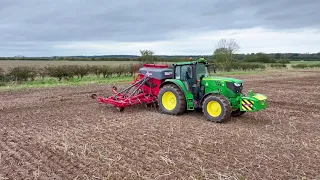 Weaving Lynx Seed Drill - Nottinghamshire