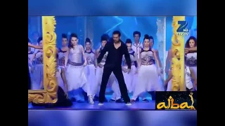 Salman khan's performance in award function 2017