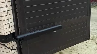 Автоматические распашные ворота "Дорхан" с приводами для ворот "DoorHan" SWING 5000