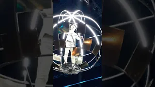 Dimash- SOS #arnau он был так близко😊