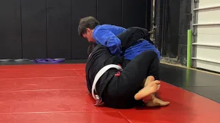 Bjj White belt rolling commentary - My half guard got destroyed!