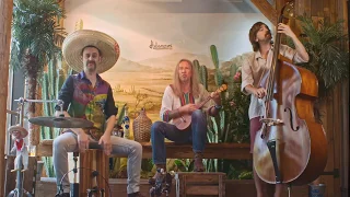 Mexican Radio (Wall Of Voodoo) - ukulele adaption by 'Mari's Uke Joinery'