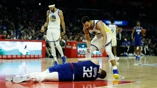 Steph Curry Checks on Blake Griffins Injury - Warriors vs Clippers | 2018