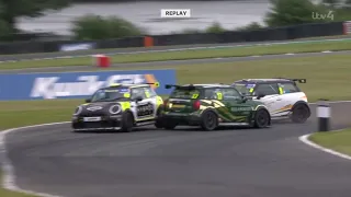 2022 Mini Challenge UK - Round 8 Oulton Park crashes