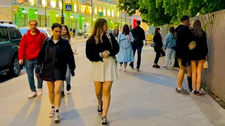 [4K] Evening Wandering in Moscow 🍻 people, cars and street sounds