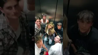 Elevator Boys mit Heidi Klum 🤪